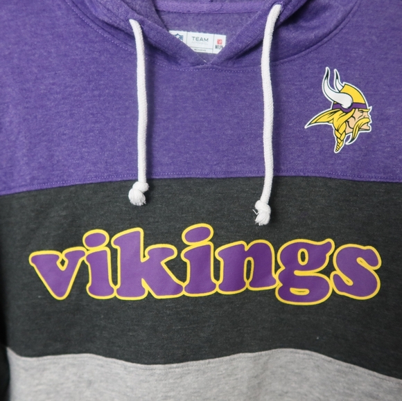 Women's Purple and Gray Colorblock Vikings Hoodie Size Medium - Picture 3 of 13